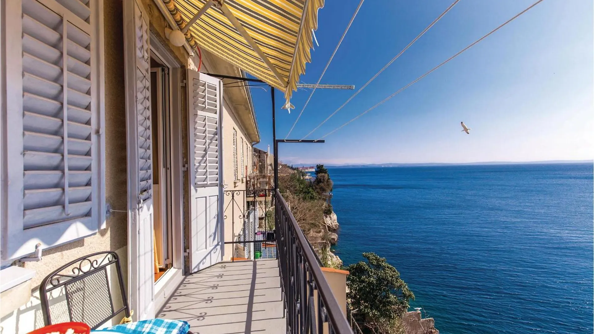 Gorgeous Apartment In Rijeka With Kitchen
